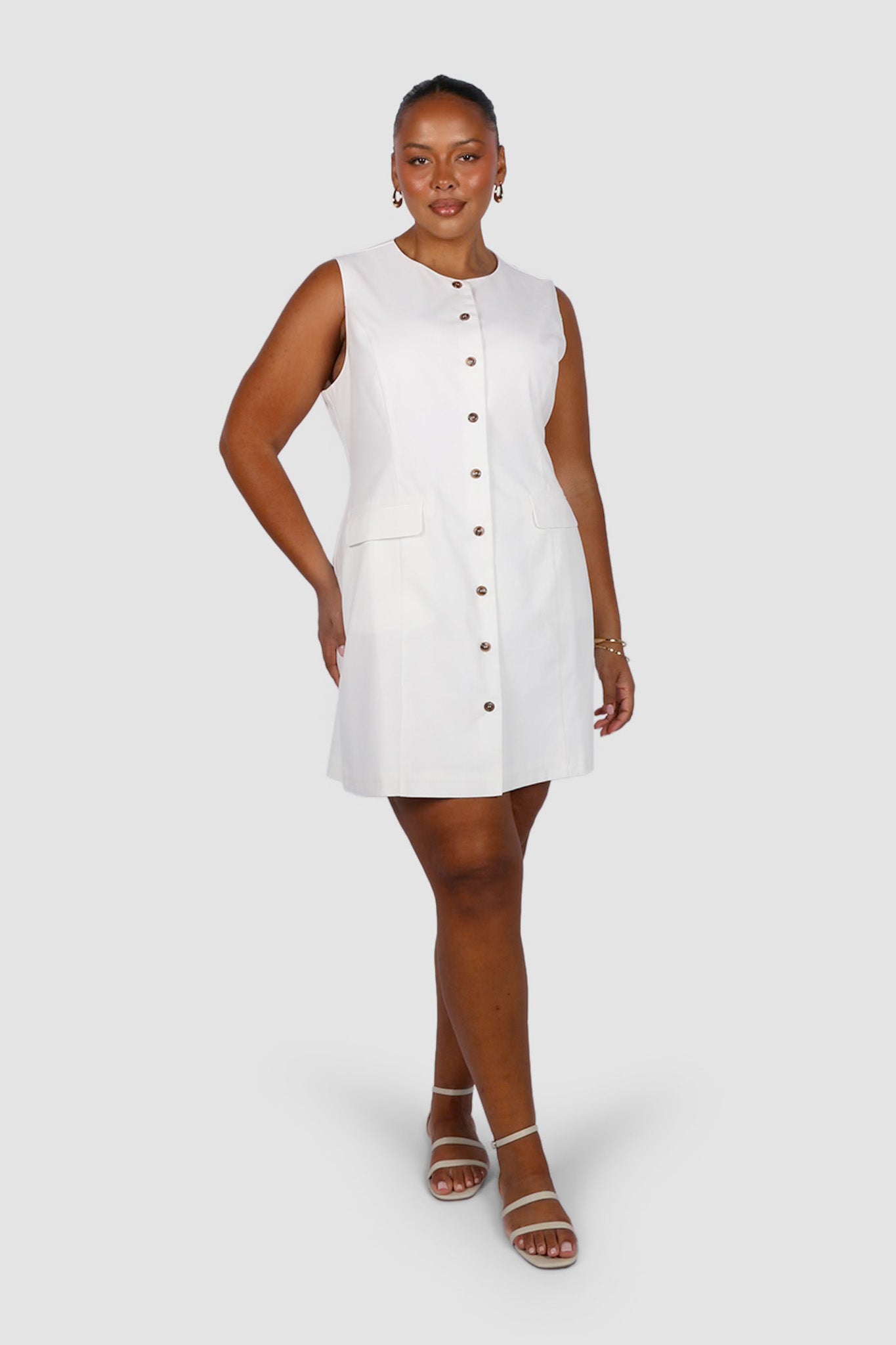 MAVEN BUTTON DRESS WHITE