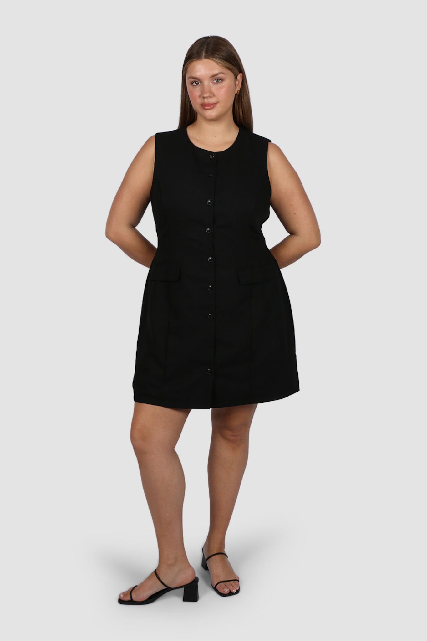 MAVEN BUTTON DRESS BLACK