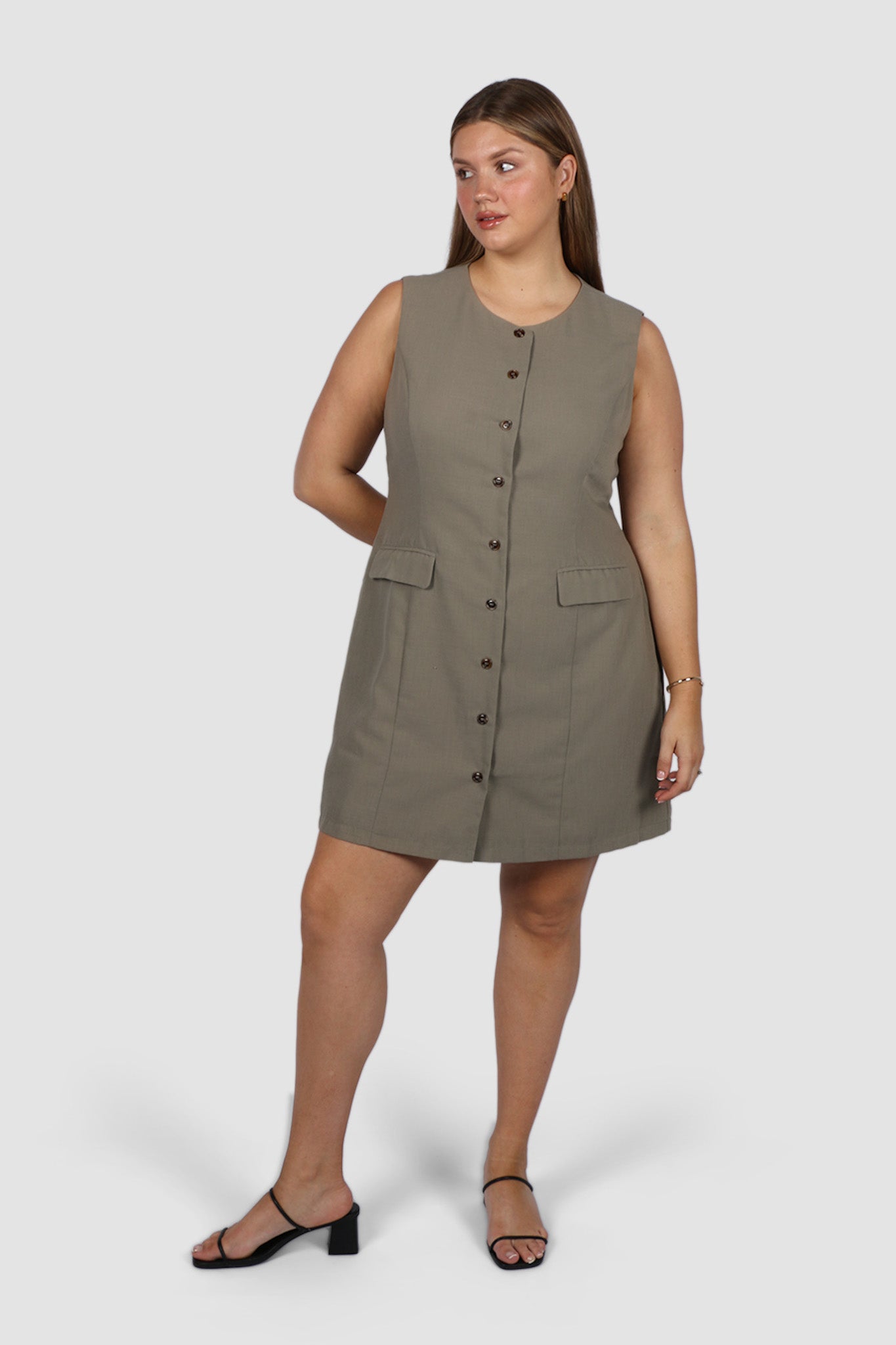 MAVEN BUTTON DRESS KHAKI