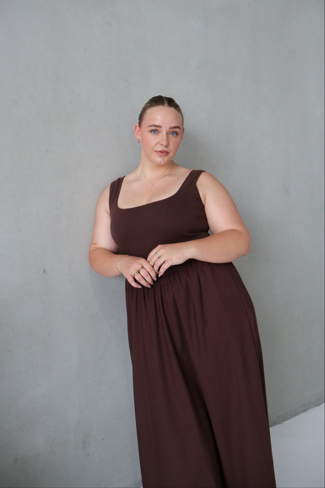 MYRA DRESS CHOCOLATE