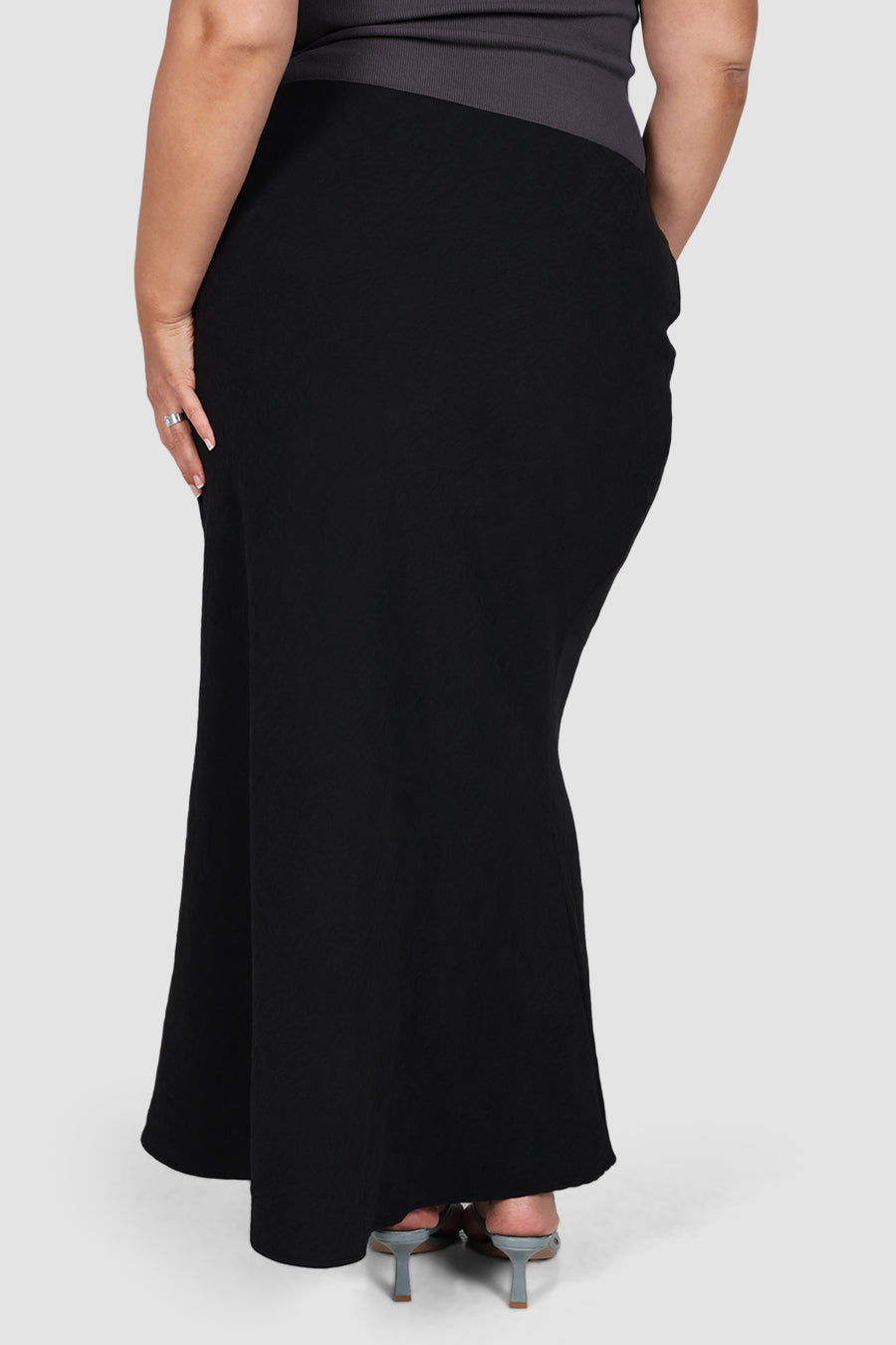 INDI SKIRT CHARCOAL