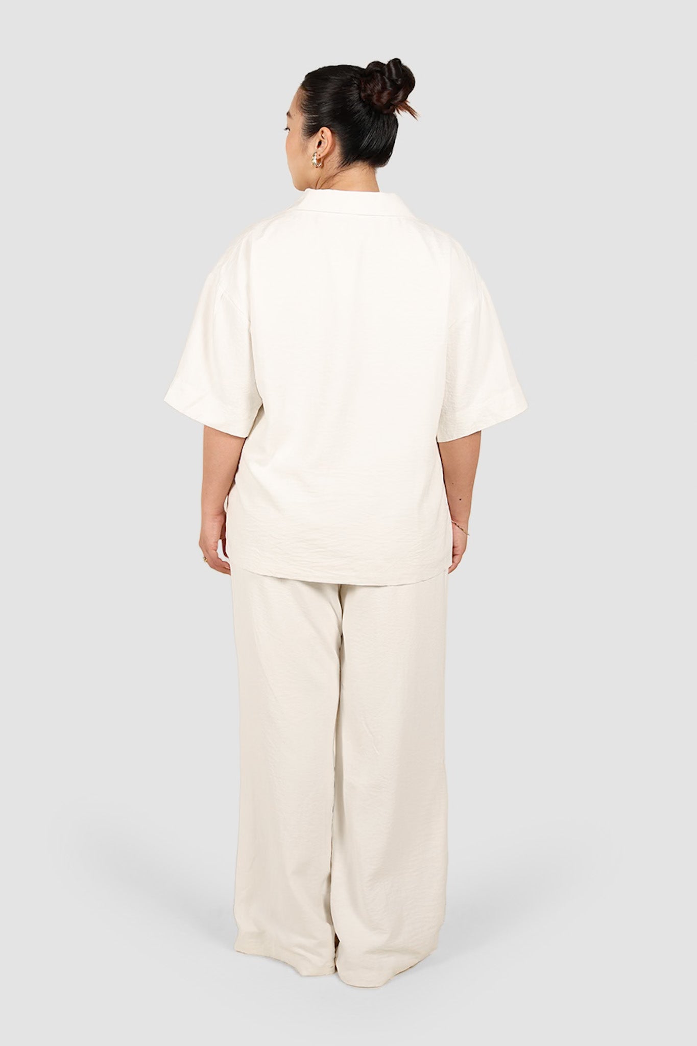 Junie-Top-x-Sable-Pant-Pearl11-2