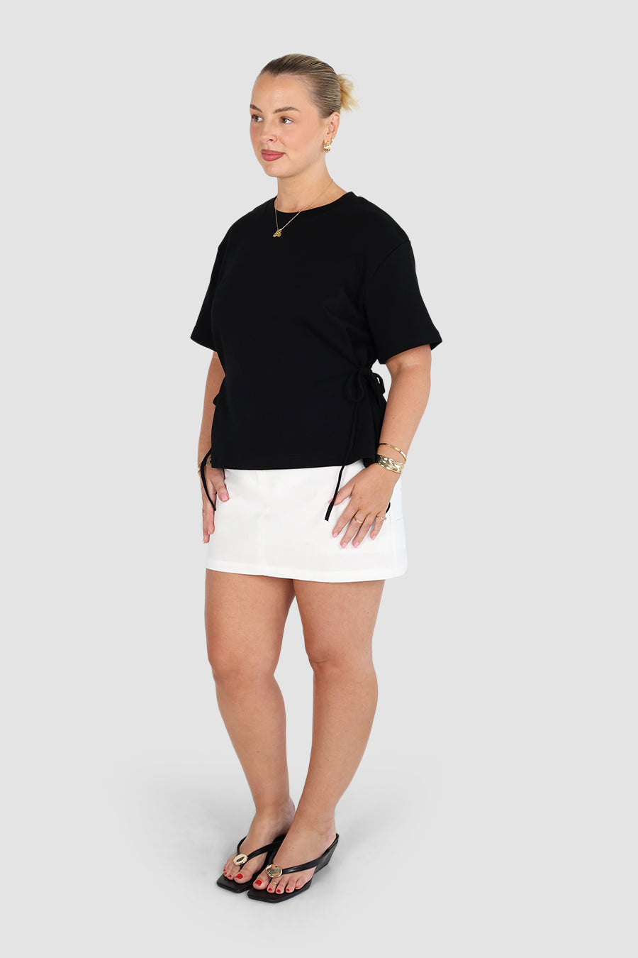 LEVI CINCH TEE BLACK
