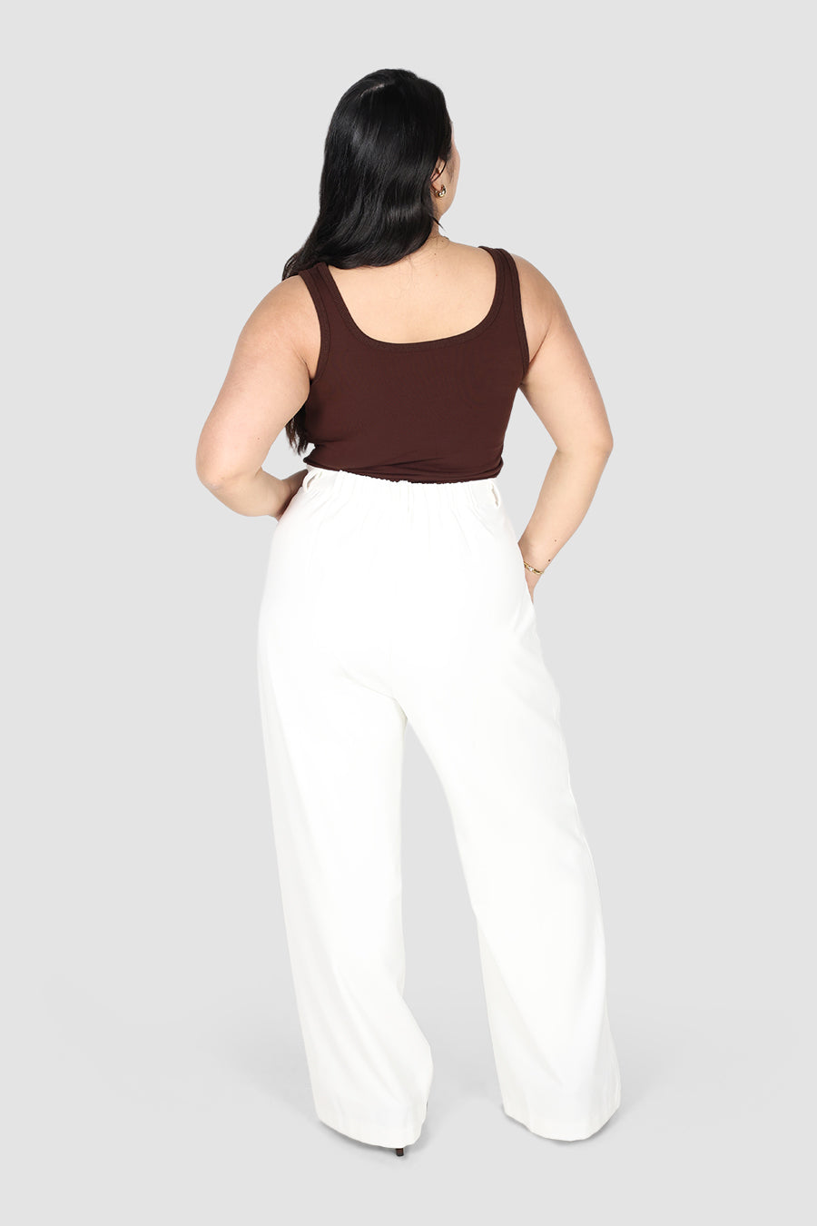 Logo-Scoop-Tank_Brown4