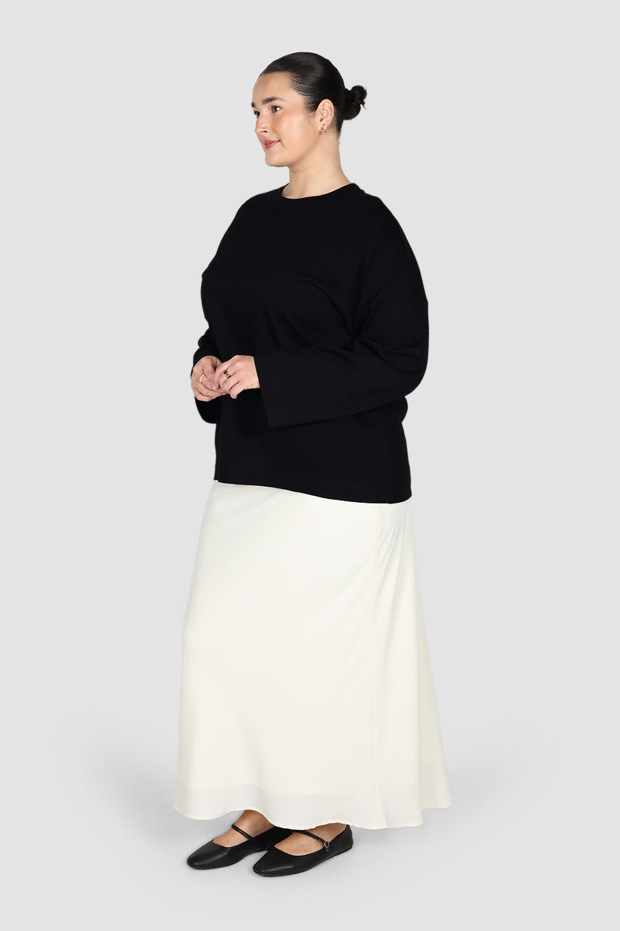Long-Sleeve-Signature-Tee-Black13