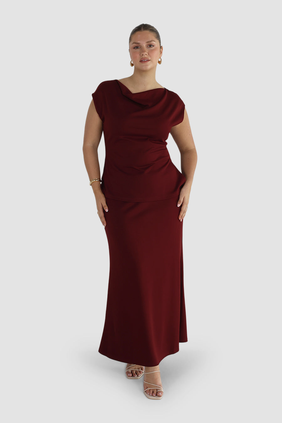 Margot-Calais-Set-Merlot1