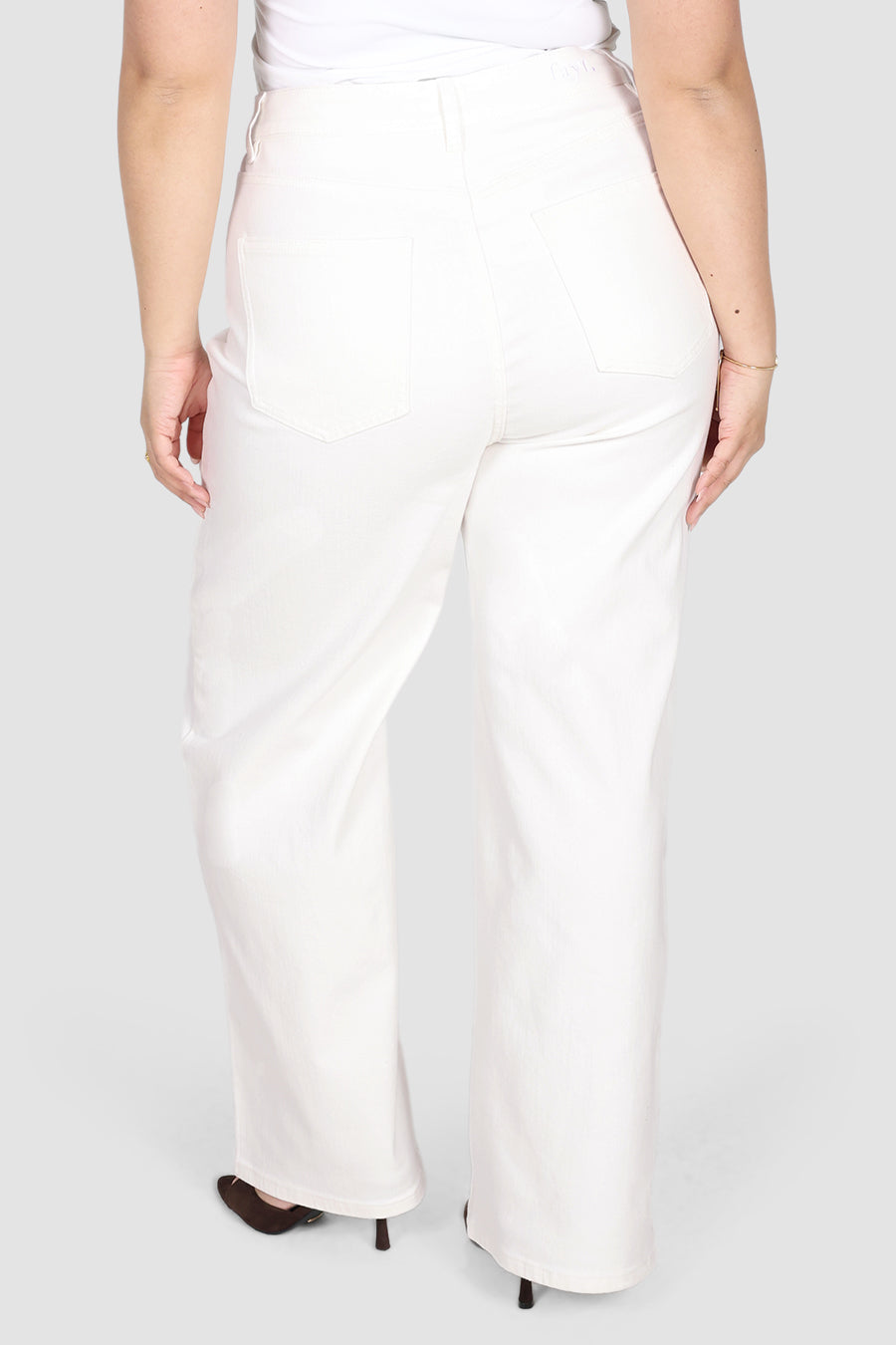 Miller-Denim-Jean-Chalk3