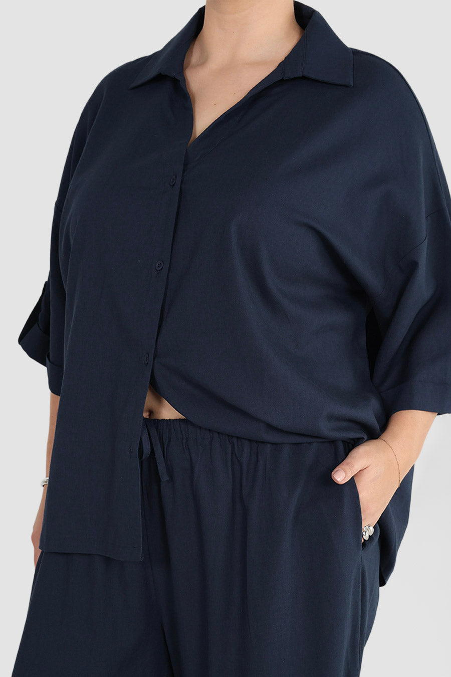 MILOS BUTTON SHIRT NAVY