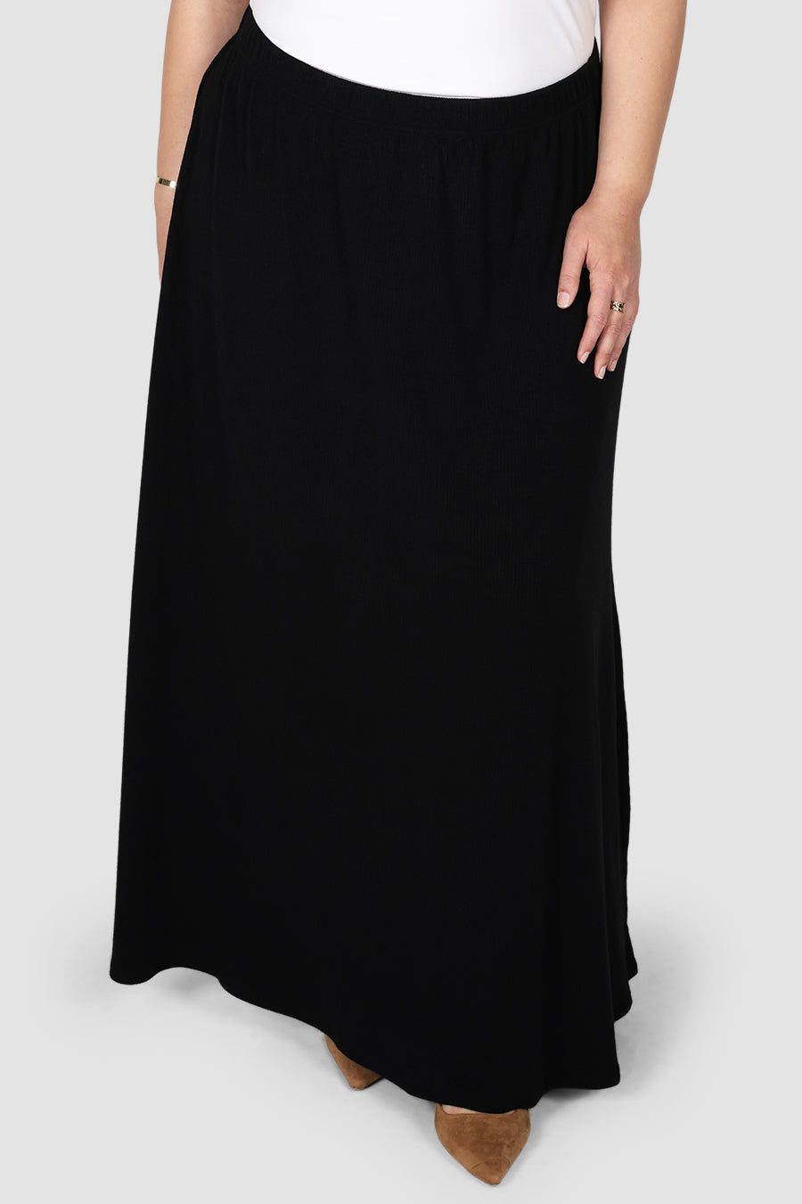 Nexa-Skirt-Black3