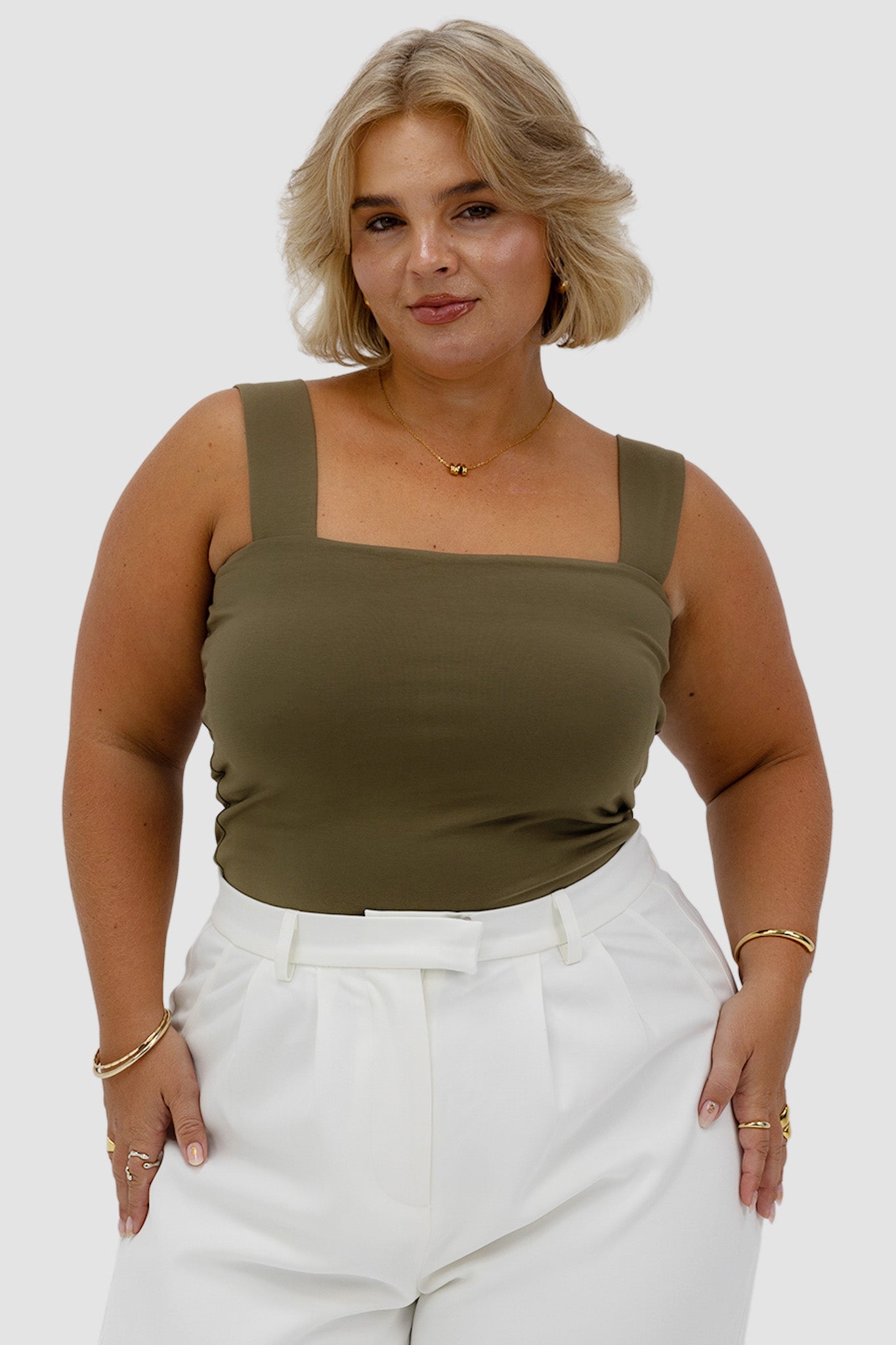 QUINN FULL LENGTH TOP OLIVE