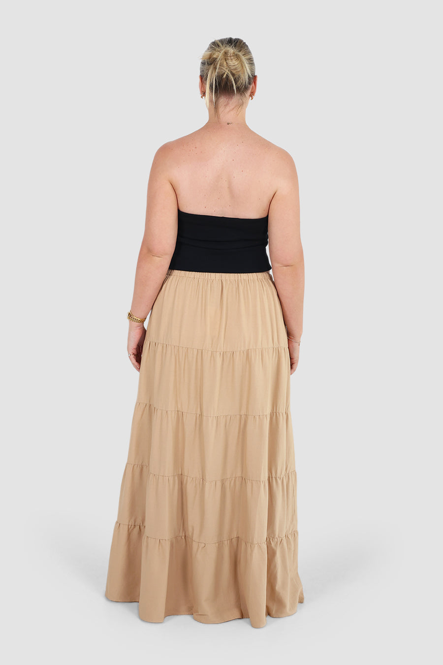 ZYLA TIERED MAXI SKIRT LATTE