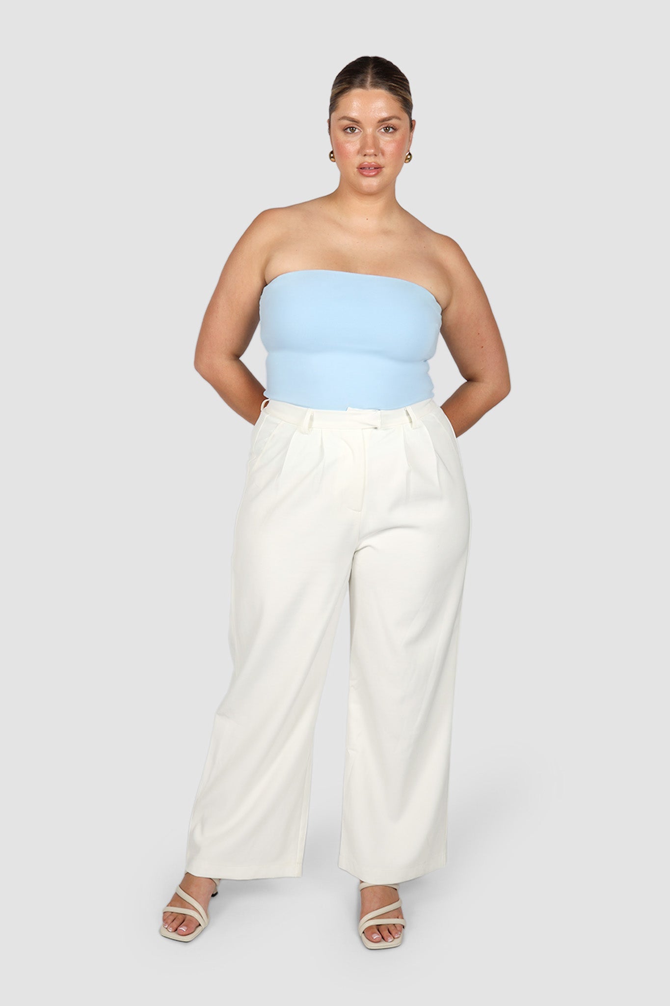 APRIL TOP SOFT BLUE - Fayt The Label