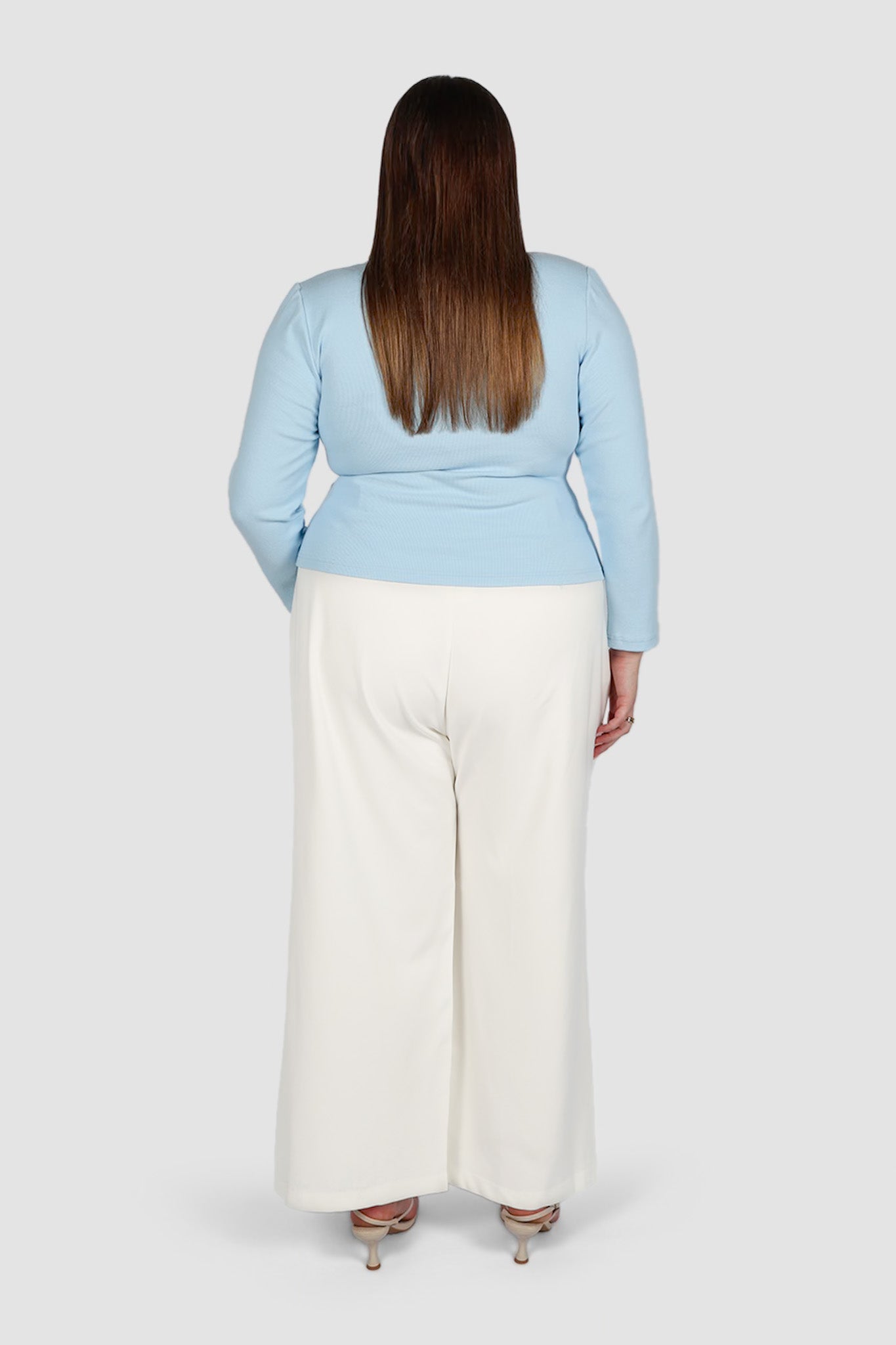 BECKER LONG SLEEVE TOP SOFT BLUE - Fayt The Label