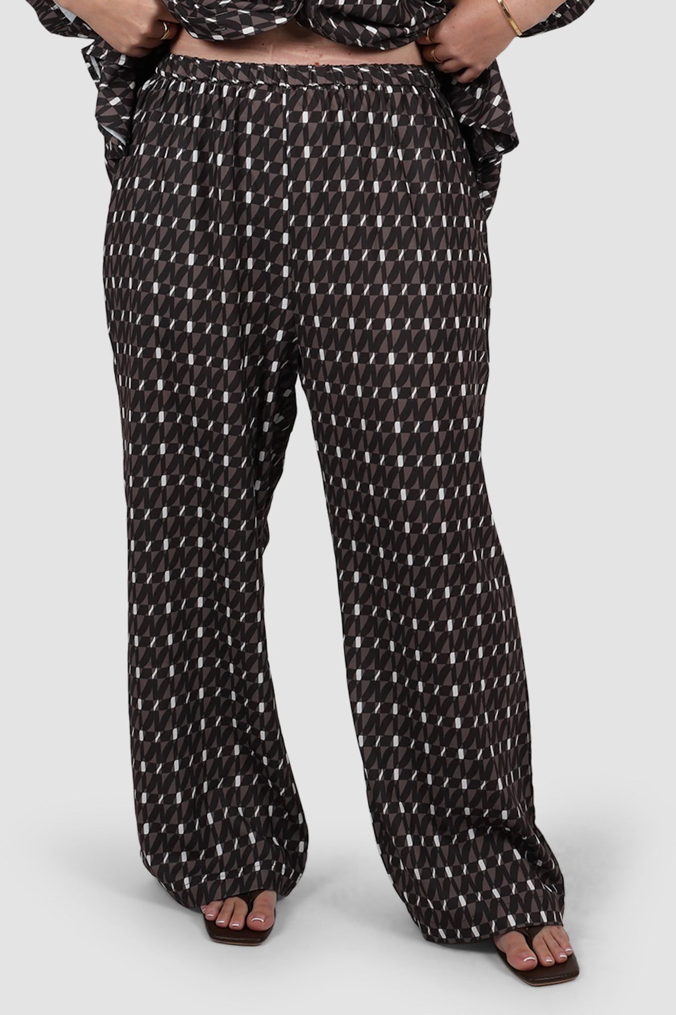 BLANCO PANTS BROWN GEO - Fayt The Label