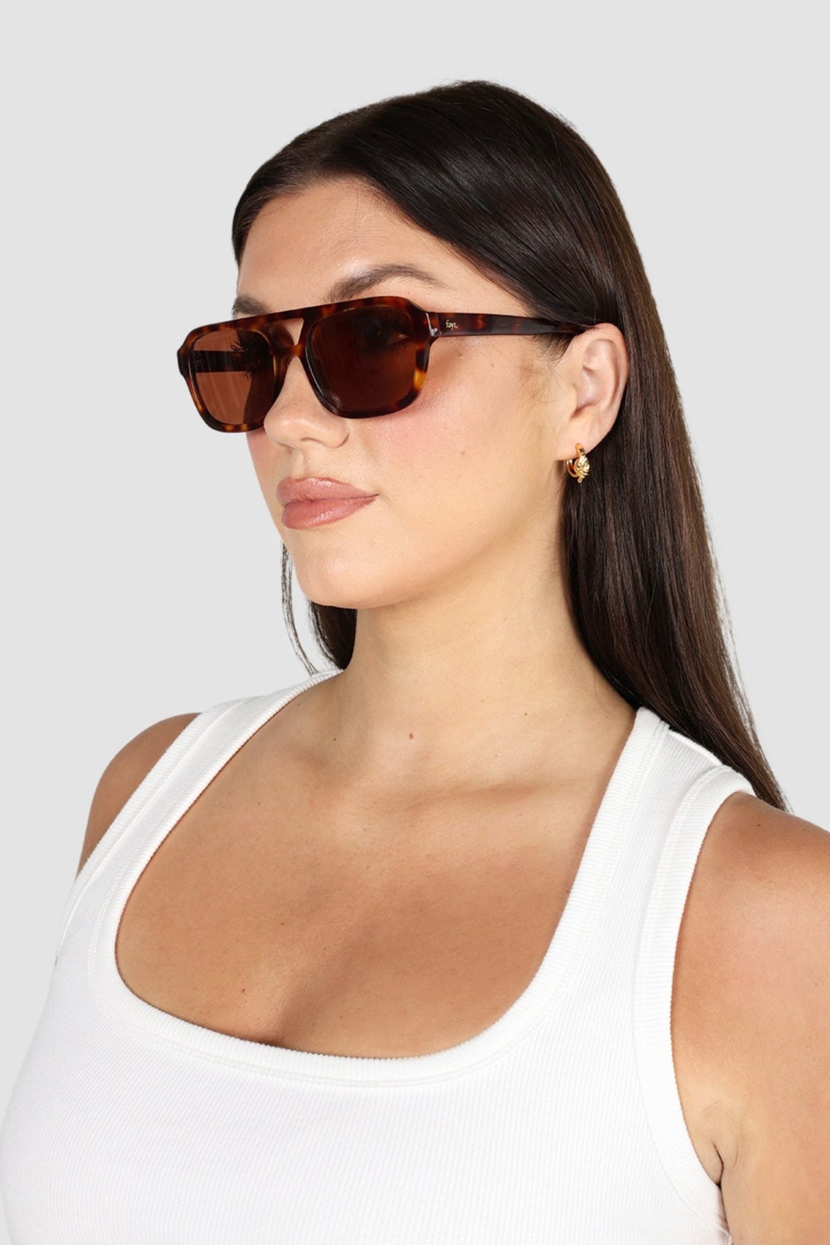BOBBI SUNGLASSES TORTOISE - Fayt The Label