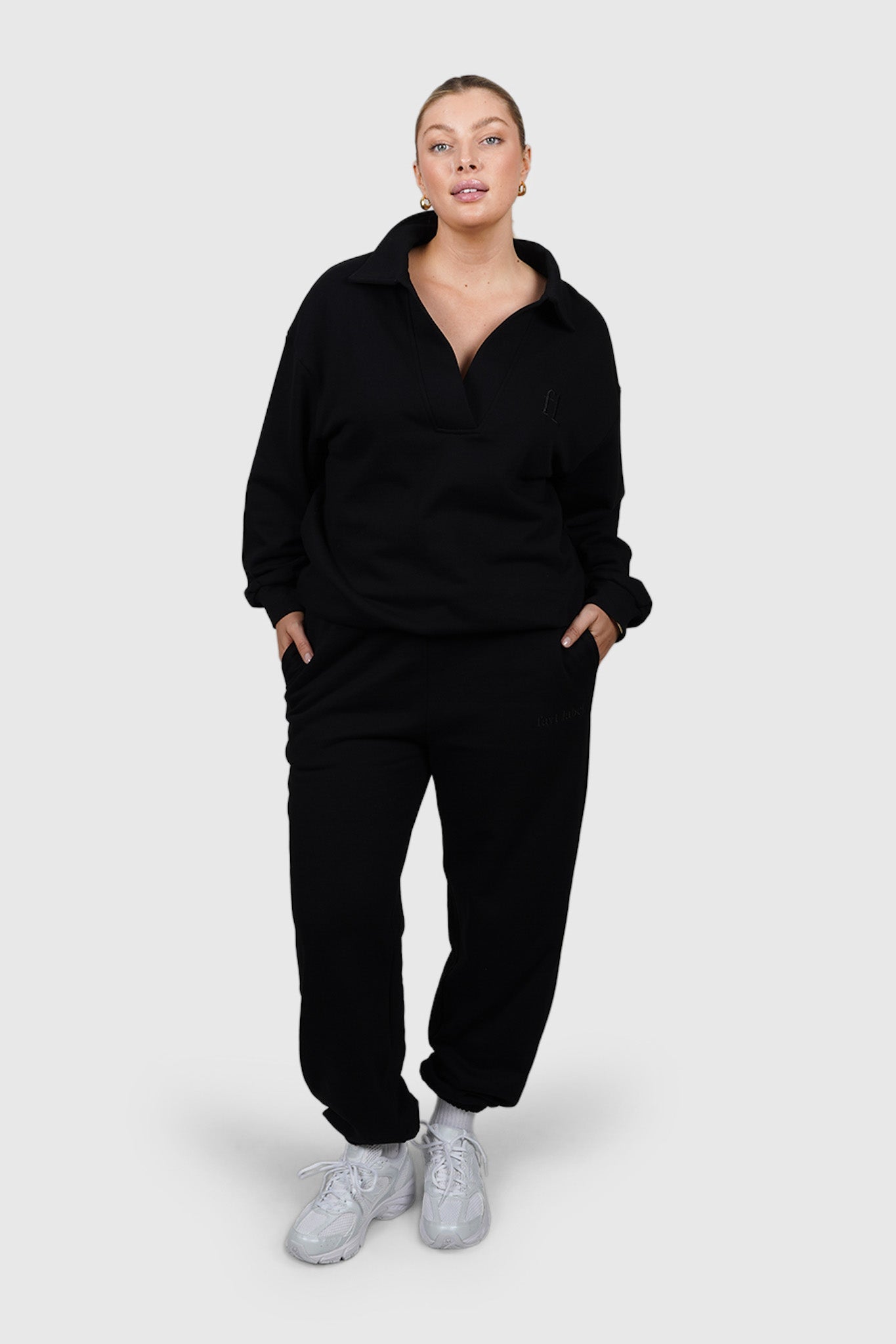 COLLAR CREW BLACK - Fayt The Label