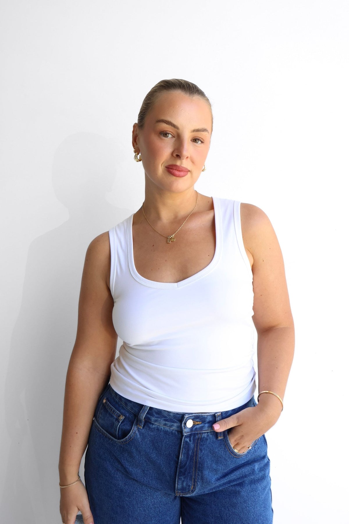 CORE BUTTERY V TANK WHITE - Fayt The Label