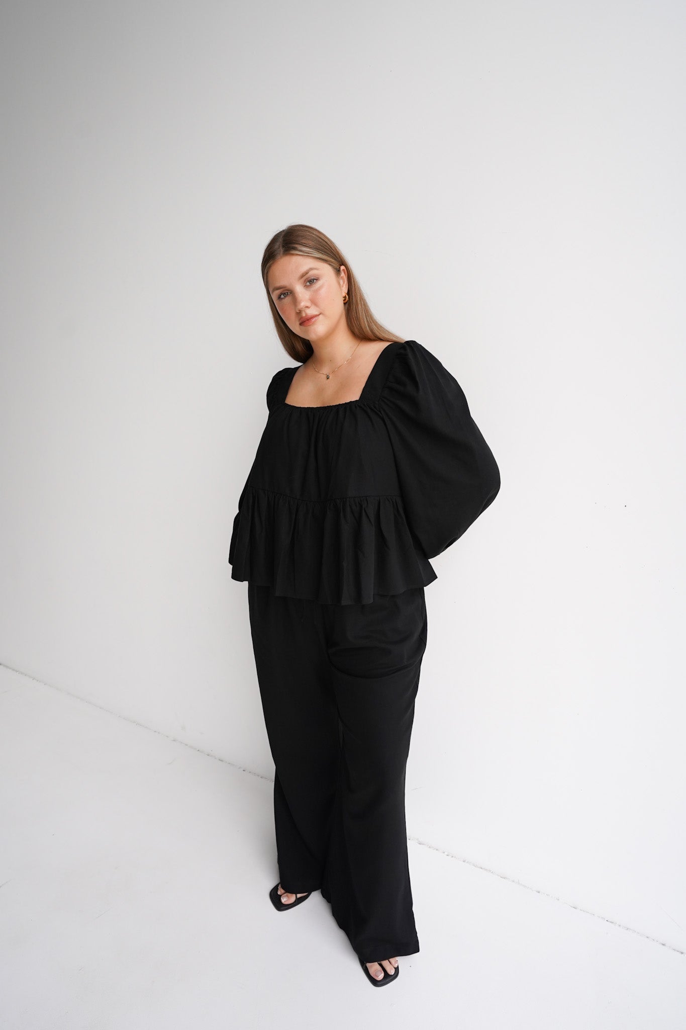 ELARA TOP BLACK - Fayt The Label