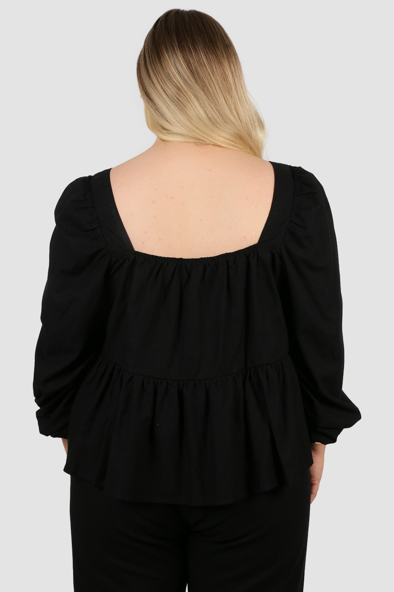 ELARA TOP BLACK - Fayt The Label