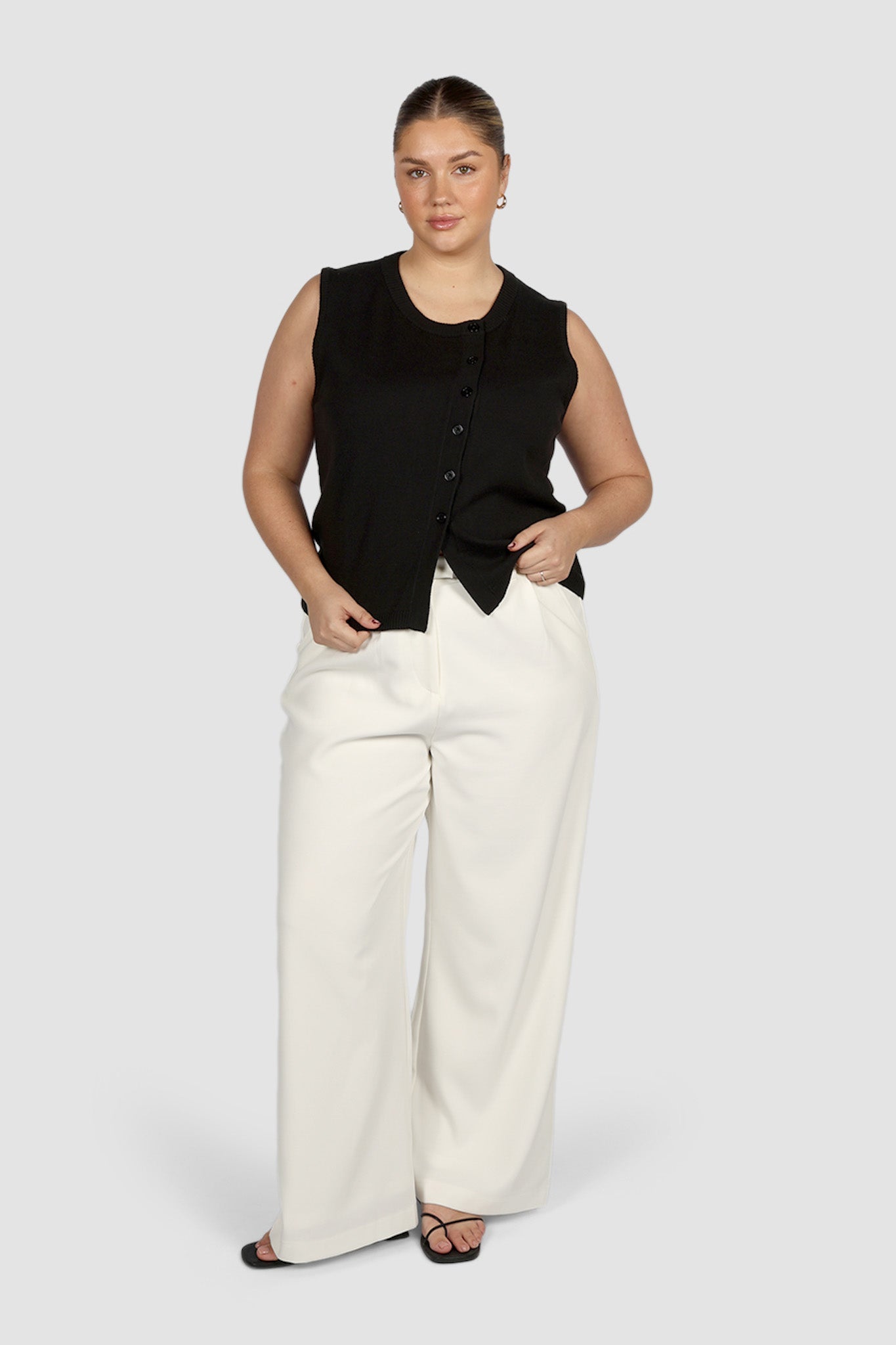 ESTI KNIT VEST BLACK - Fayt The Label
