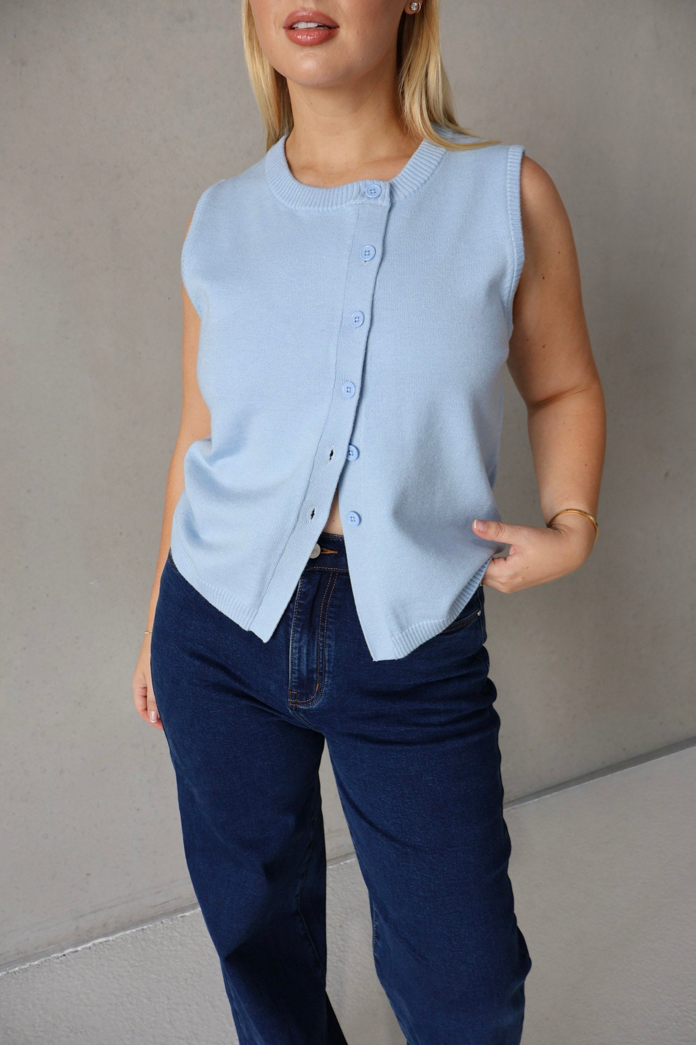 ESTI KNIT VEST BLUE - Fayt The Label