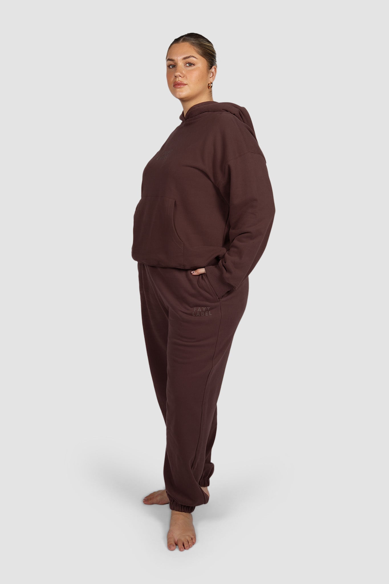 FAYT LOGO CUFF SWEATPANT CHOCOLATE - Fayt The Label