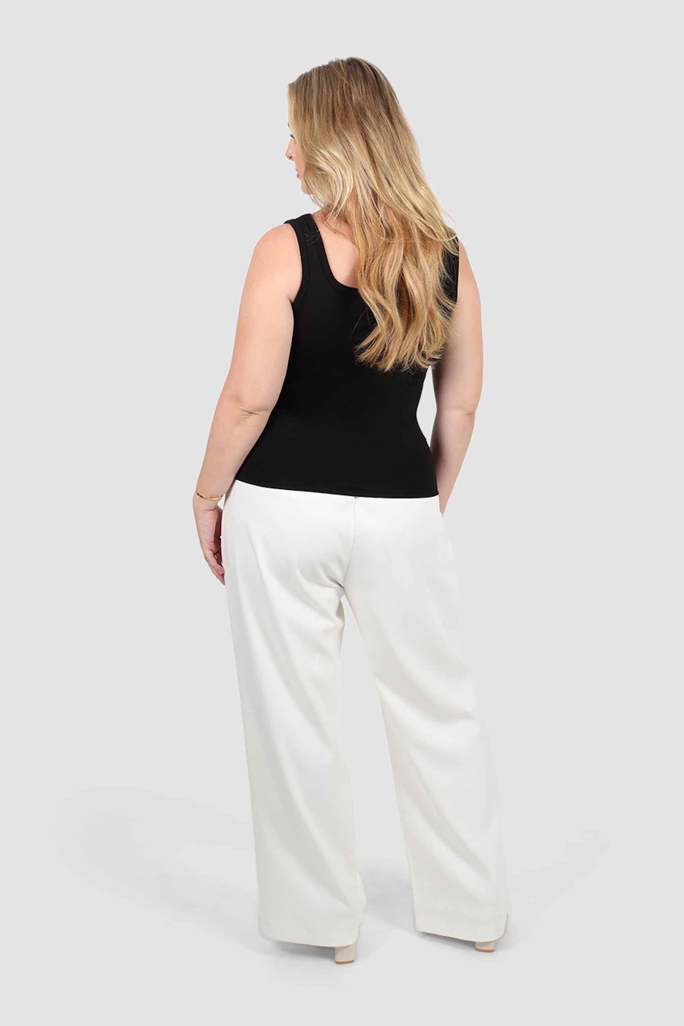 FAYT LOGO TANK BLACKOUT - Fayt The Label