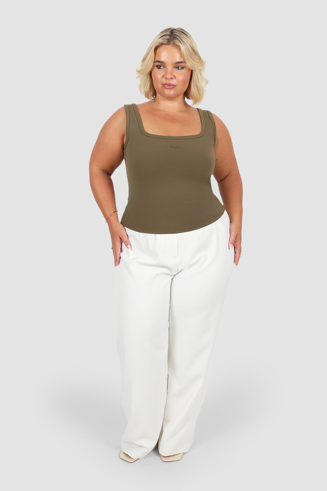 FAYT LOGO TANK OLIVE - Fayt The Label