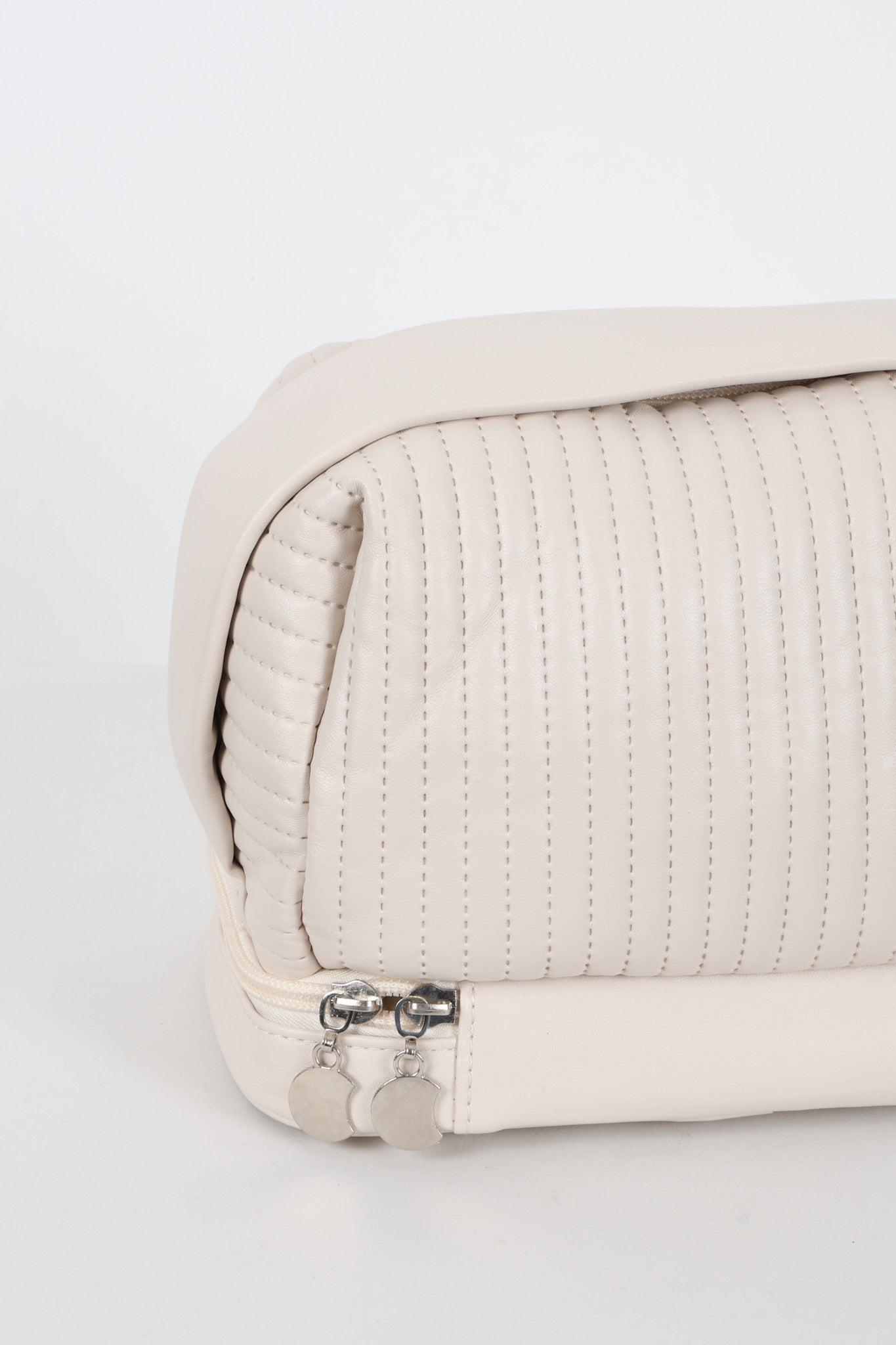FAYT MAKEUP BAG CREAM - Fayt The Label