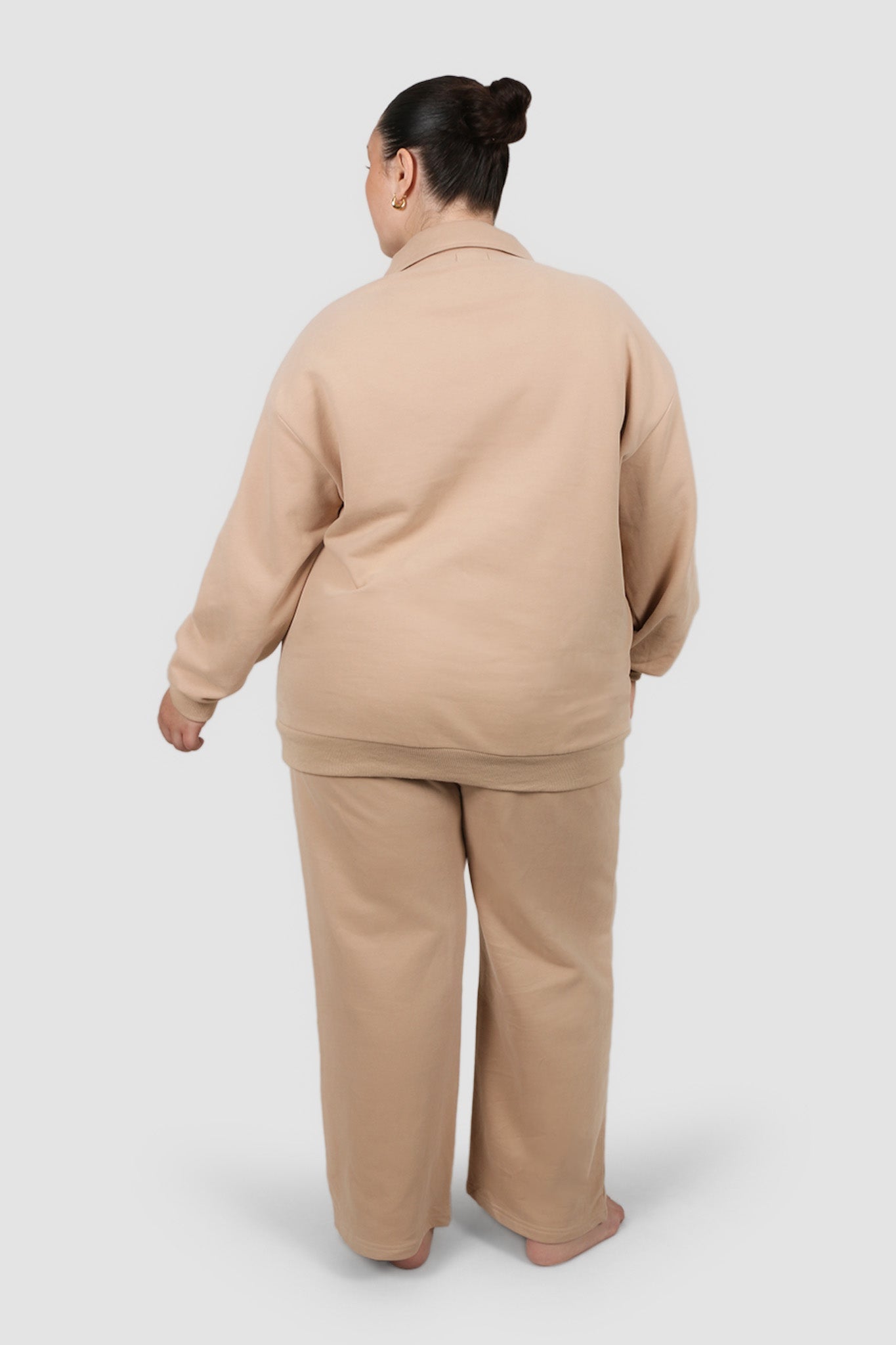 FLARE SWEATPANT NEUTRAL - Fayt The Label