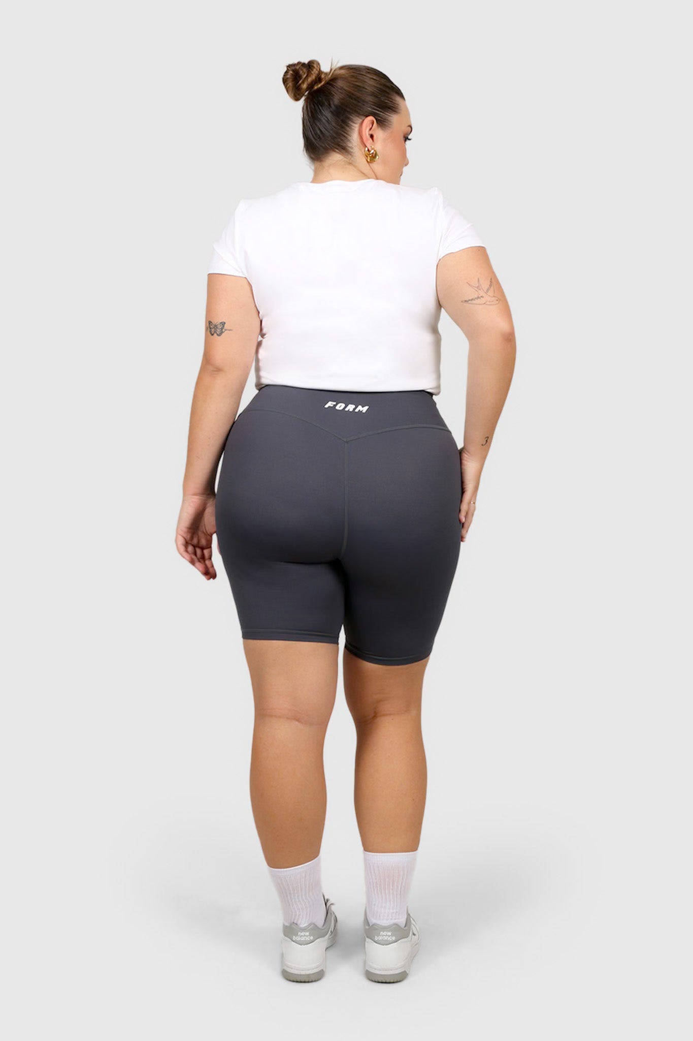 FORM BASE SHORT GREY - Fayt The Label