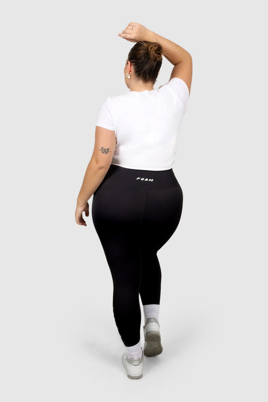 FORM BASE TIGHT 7/8 BLACK - Fayt The Label
