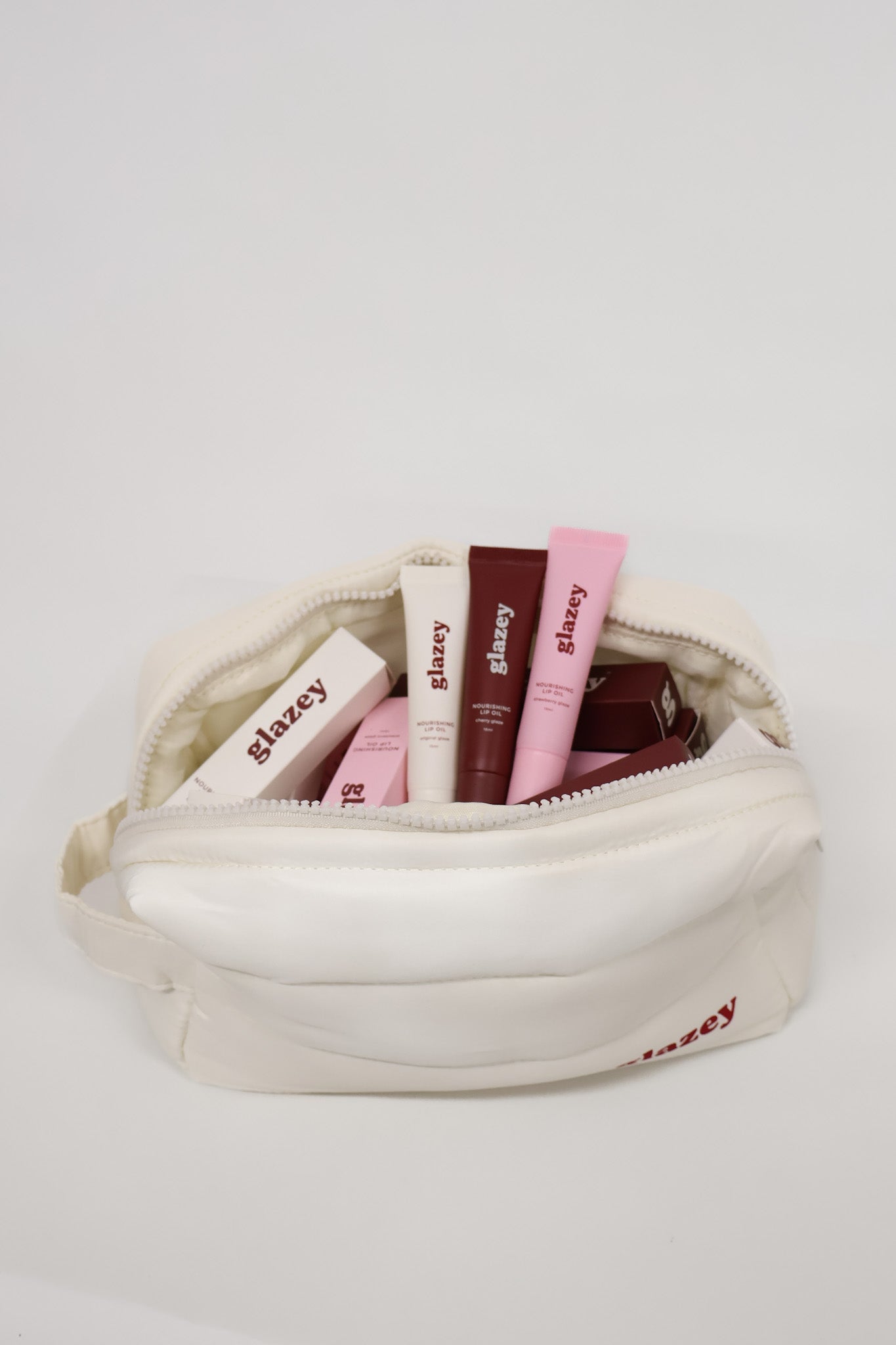 GLAZEY MAKEUP BAG CREAM - Fayt The Label