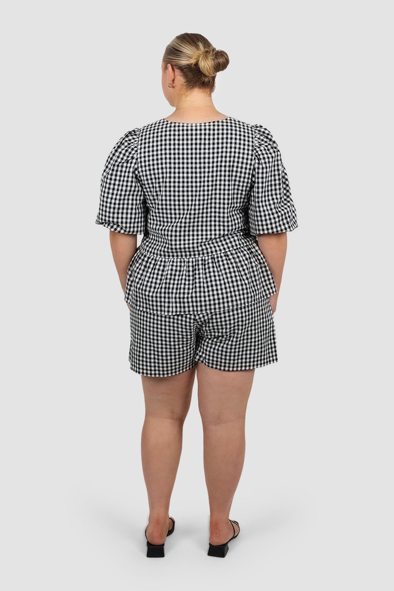 GRADY SHORTS B&W GINGHAM - Fayt The Label
