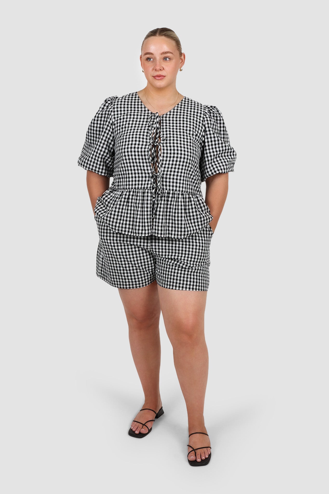 GRADY SHORTS B&W GINGHAM - Fayt The Label