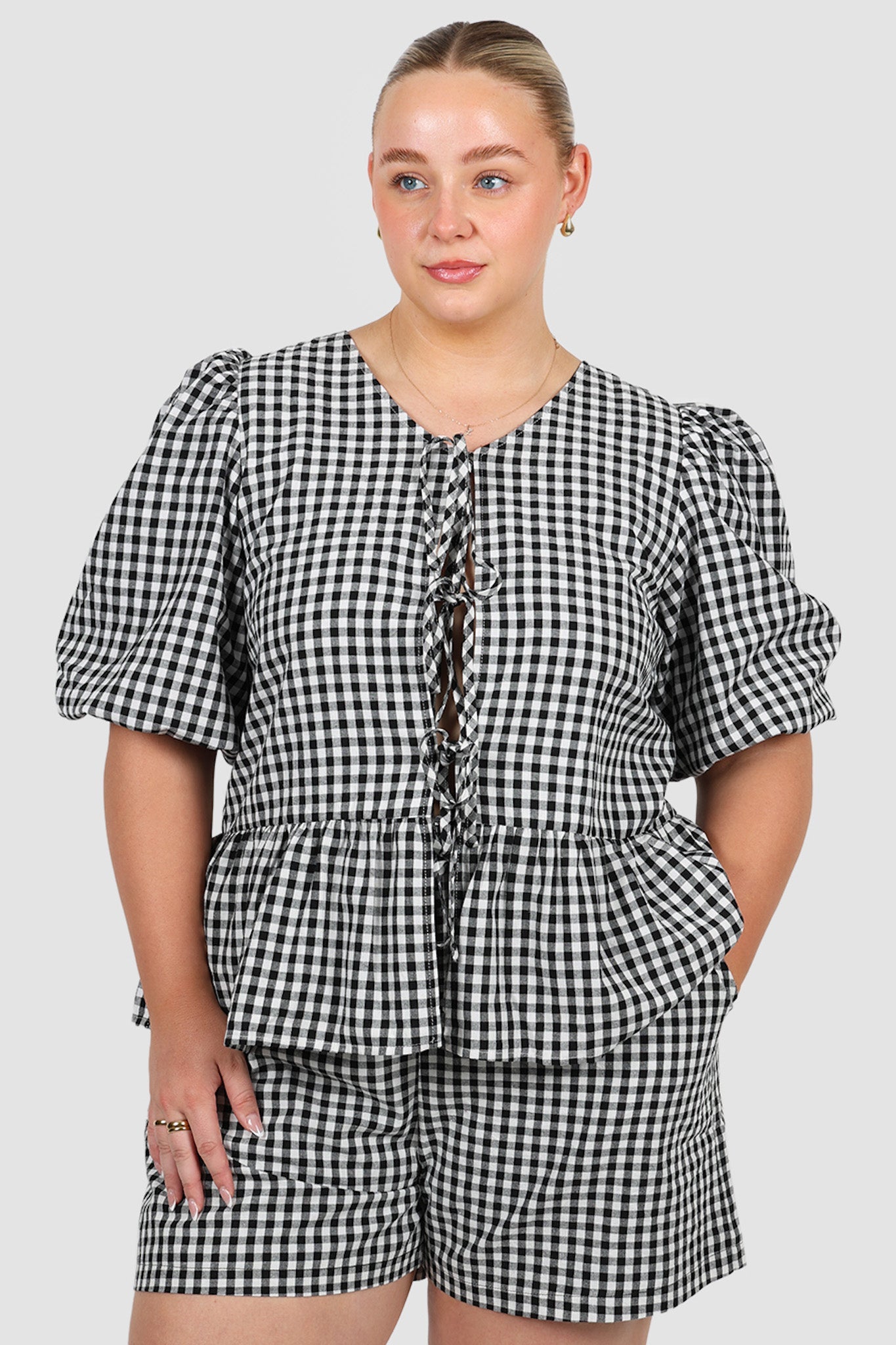 GRADY SHORTS B&W GINGHAM - Fayt The Label