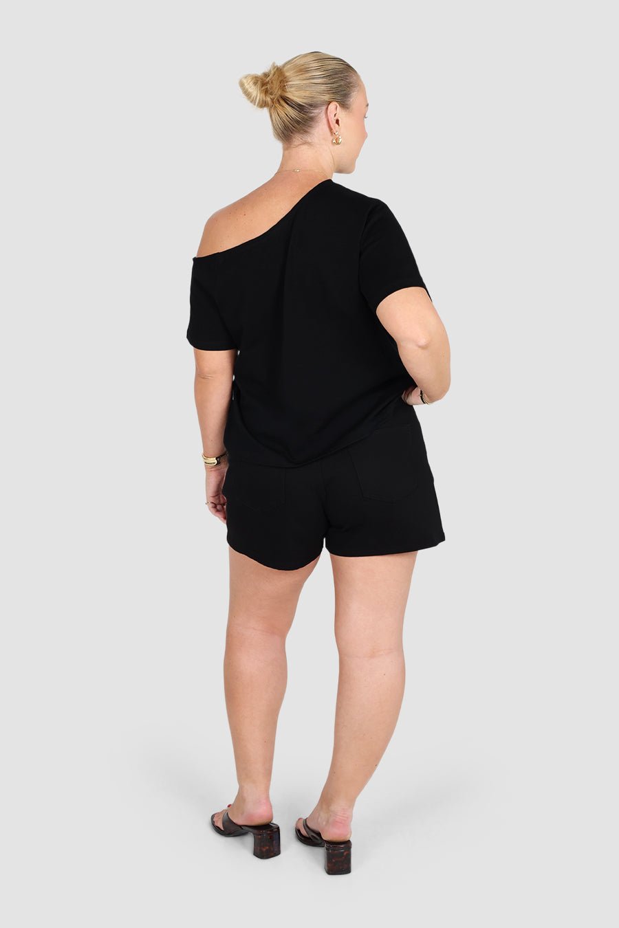 GREER DENIM SHORT BLACK - Fayt The Label