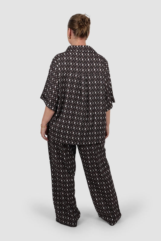 INDA SHIRT BROWN GEO - Fayt The Label