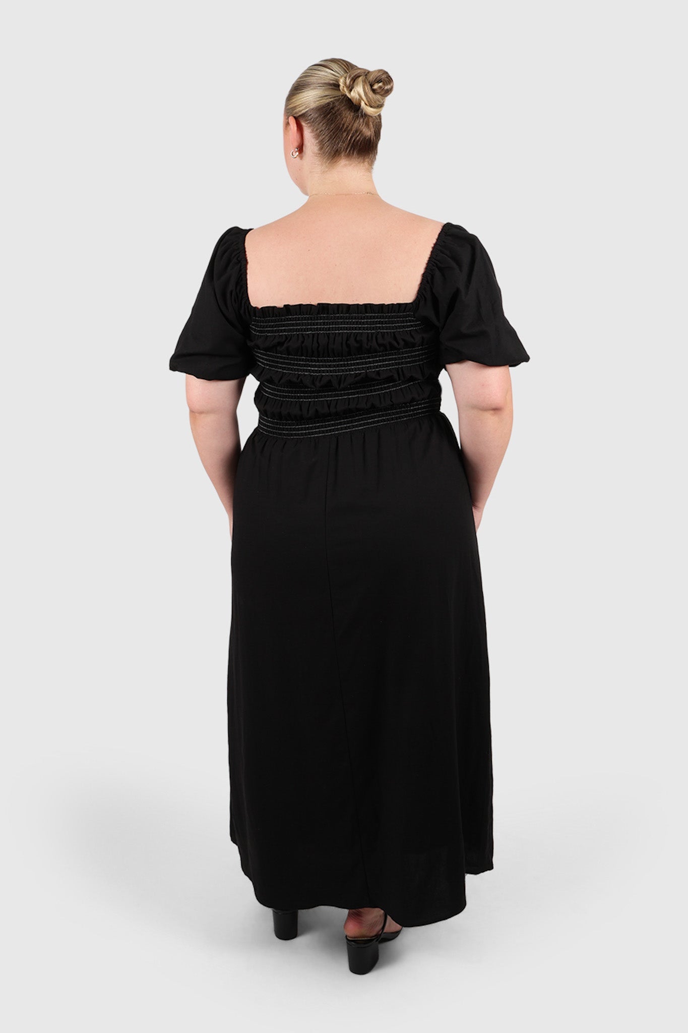 ISMAE MAXI DRESS BLACK CONTRAST - Fayt The Label