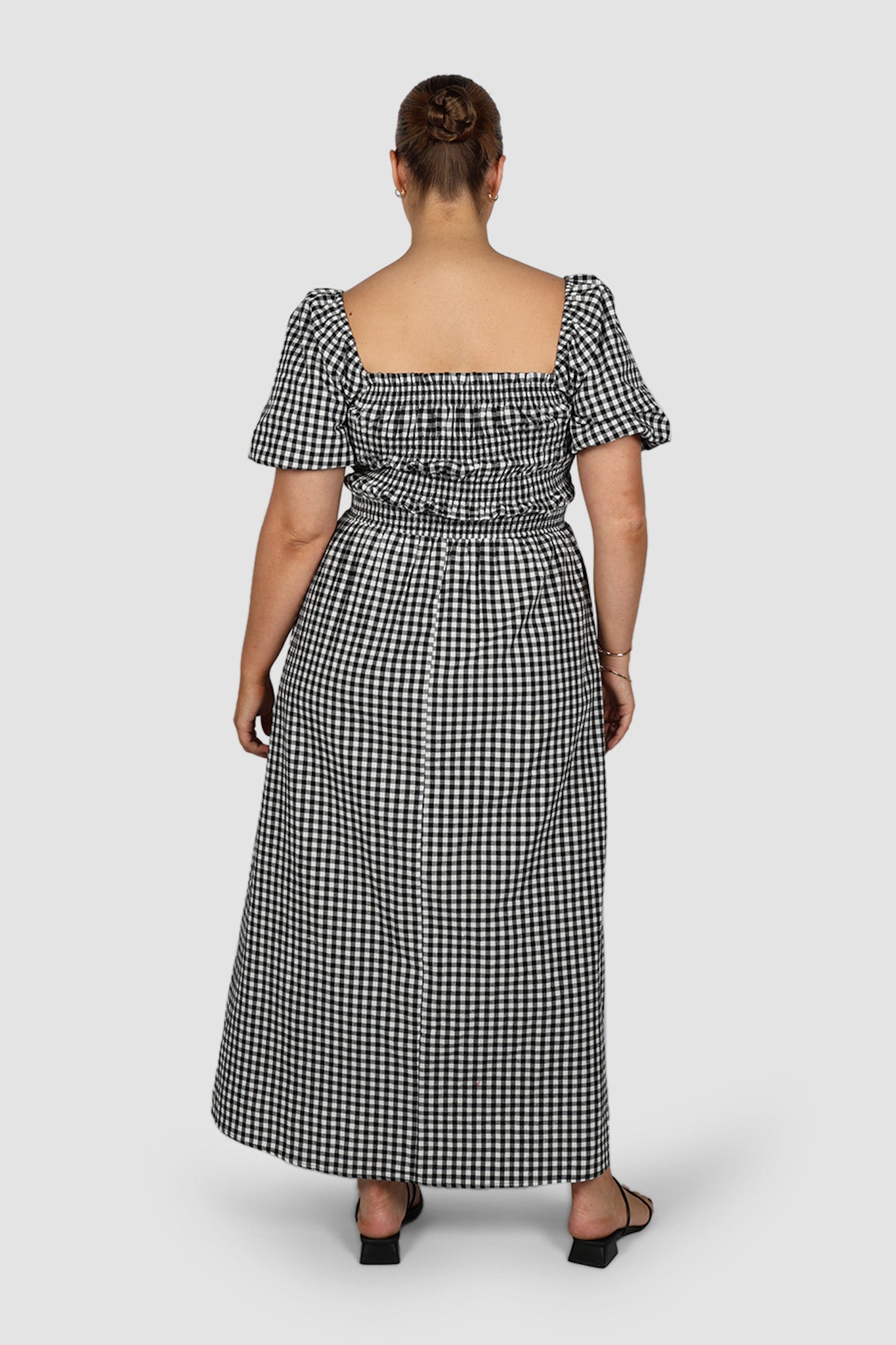 ISMAE MAXI DRESS B&W GINGHAM - Fayt The Label
