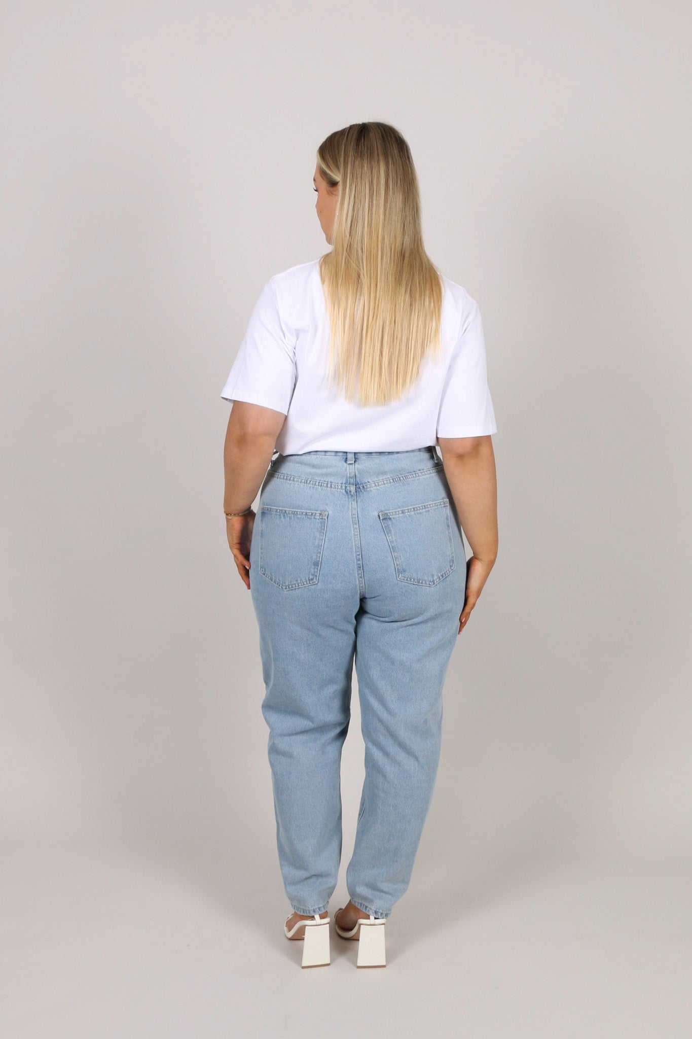 JAX JEANS MEDIUM BLUE - Fayt The Label