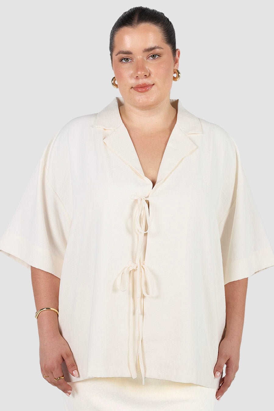 JUNIE OVERSIZED SHIRT BUTTERCREAM - Fayt The Label