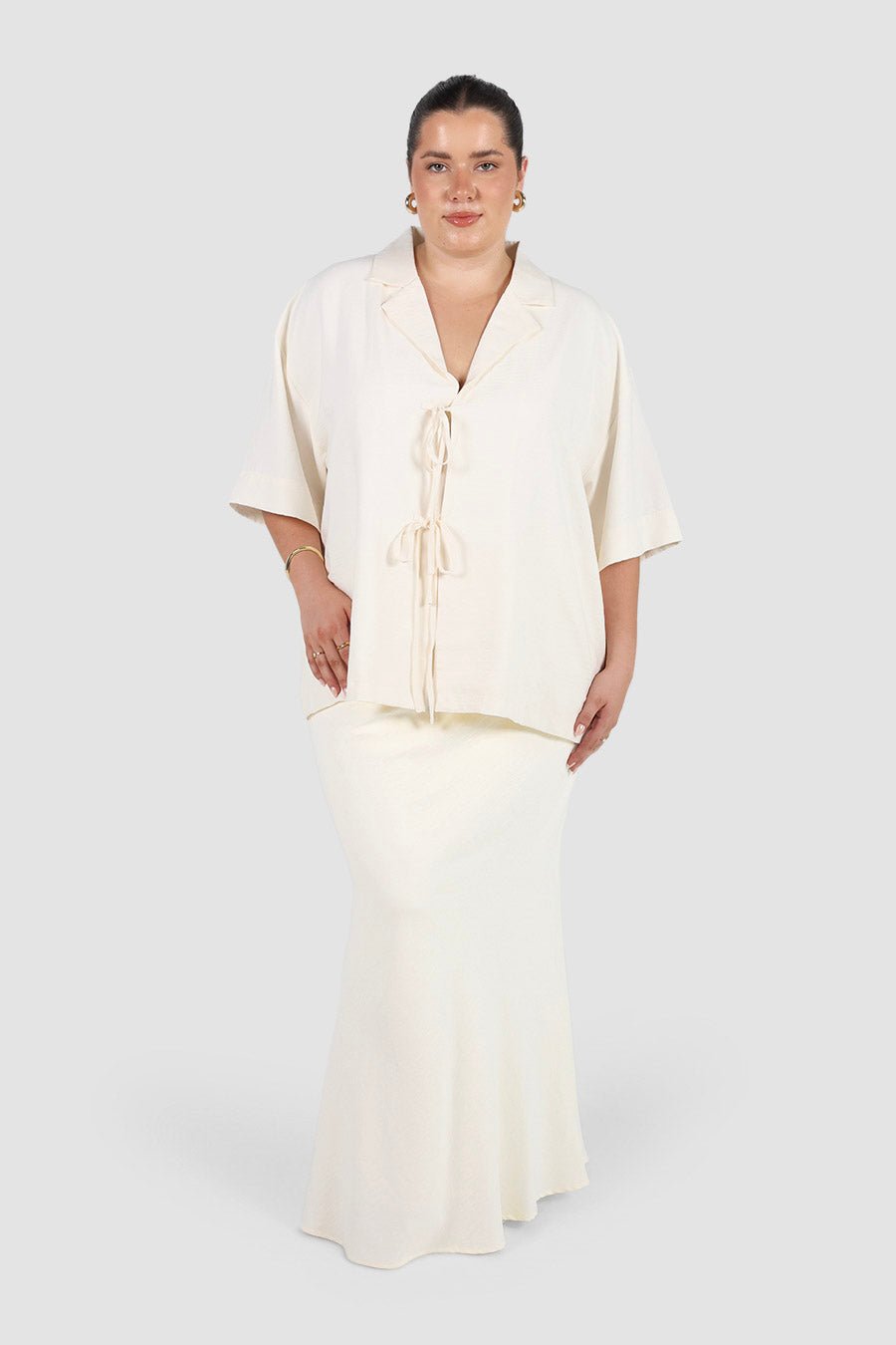 JUNIE OVERSIZED SHIRT BUTTERCREAM - Fayt The Label