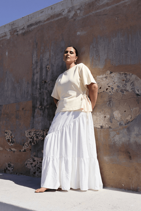 LEVI CINCH TEE MILK - Fayt The Label