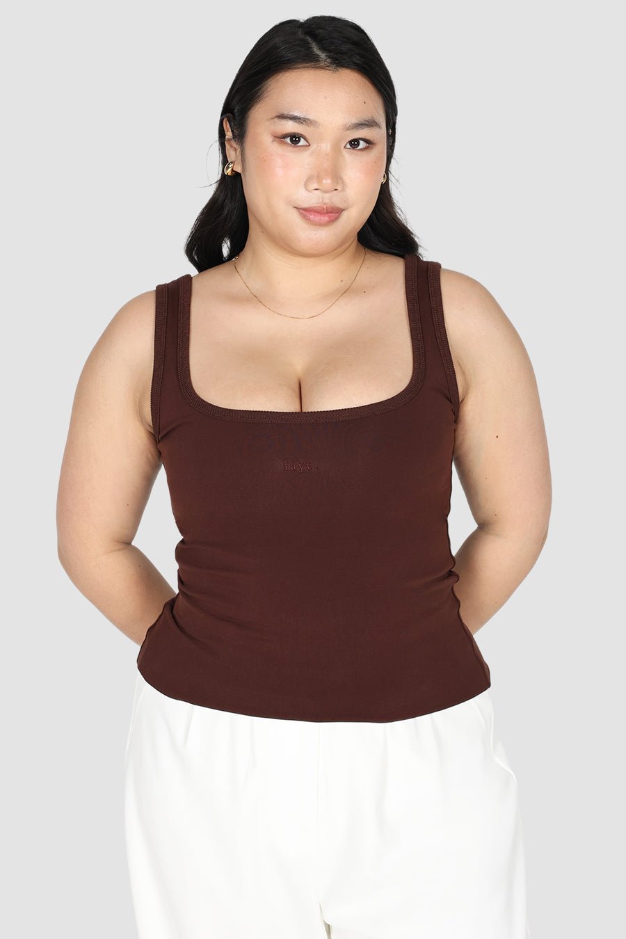 LOGO BUTTERY TANK CHOC - Fayt The Label