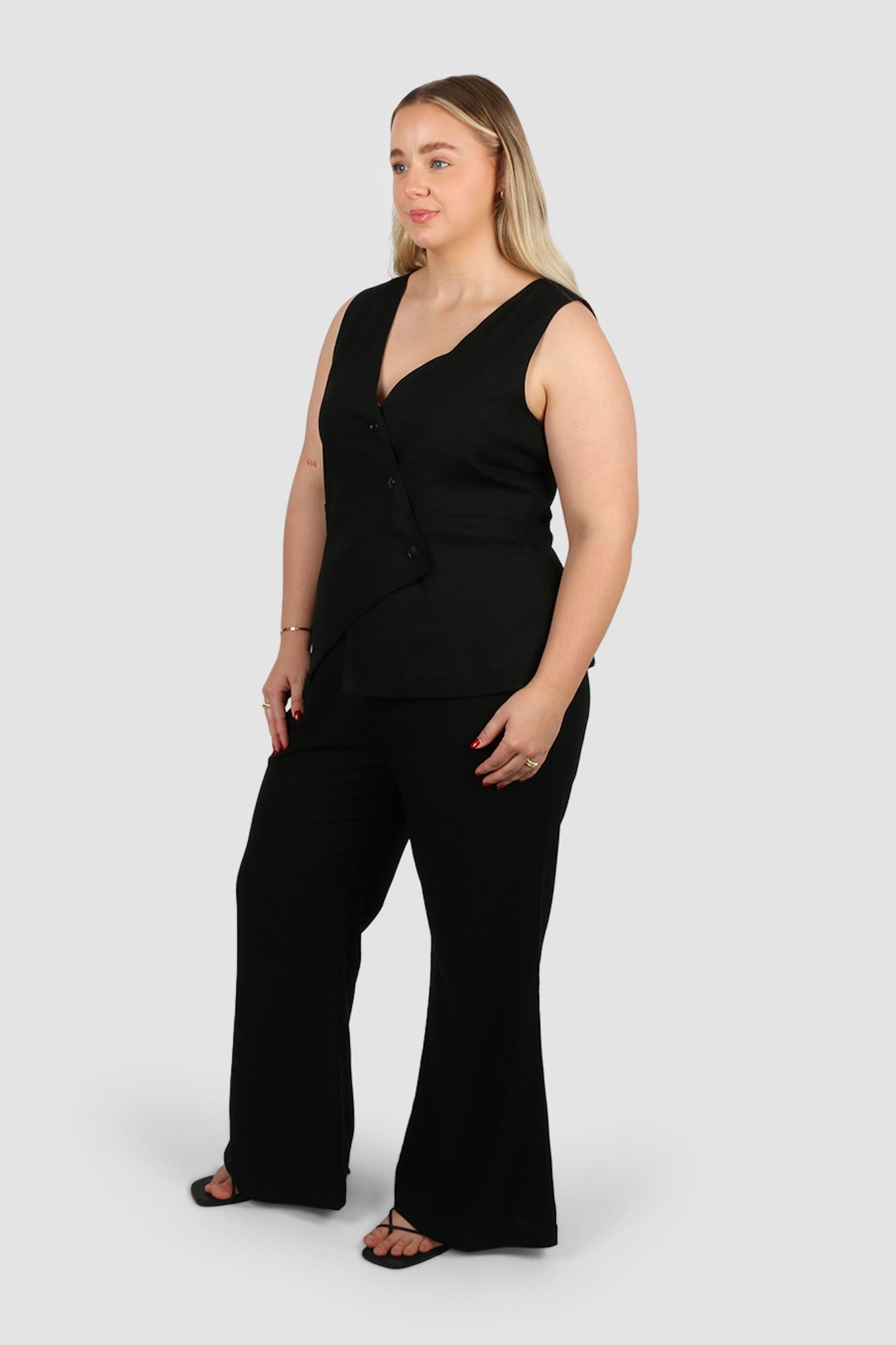 NIXIE TOP BLACK - Fayt The Label