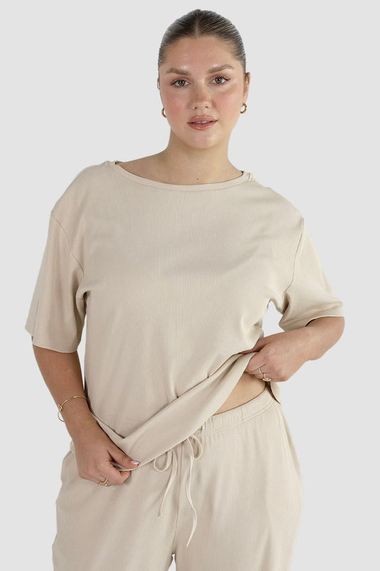 NOLYN RIB TEE VANILLA - Fayt The Label
