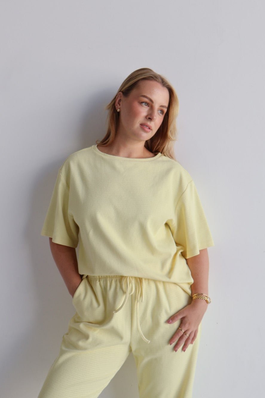 NOLYN TEE SOFT YELLOW - Fayt The Label