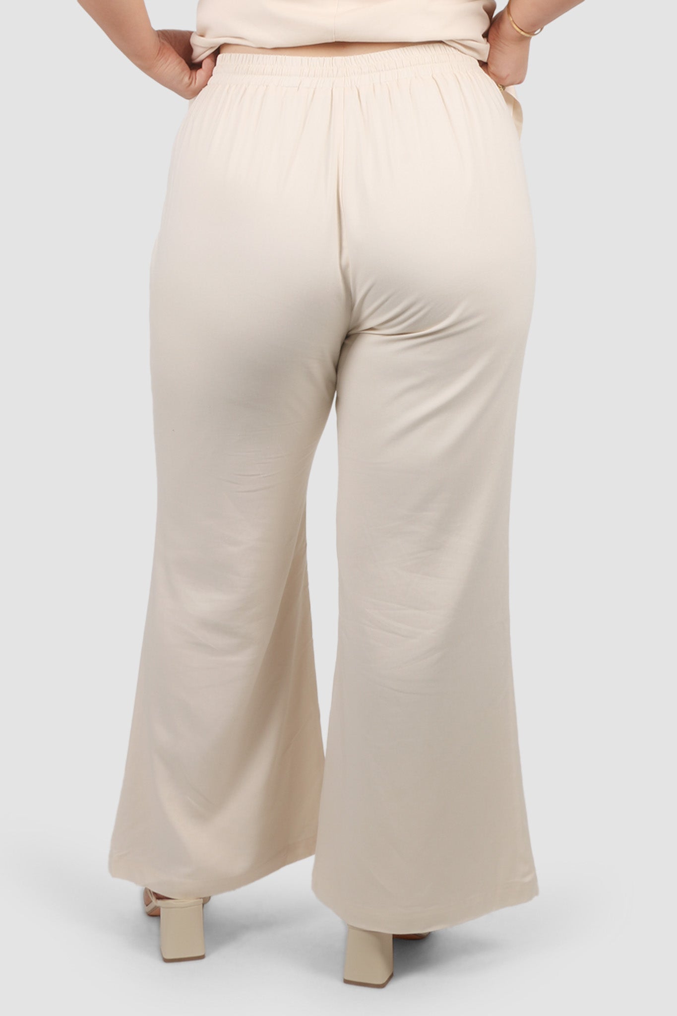 RAYA PANTS NEUTRAL - Fayt The Label