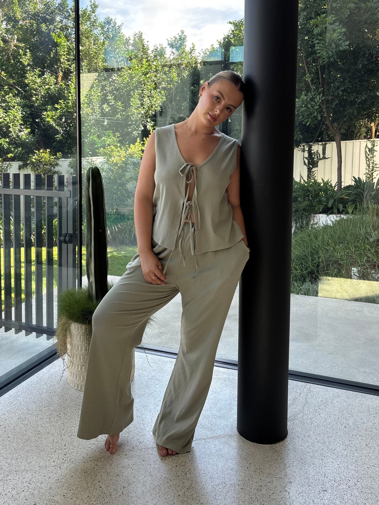 RAYLN RIB PANTS SAGE - Fayt The Label